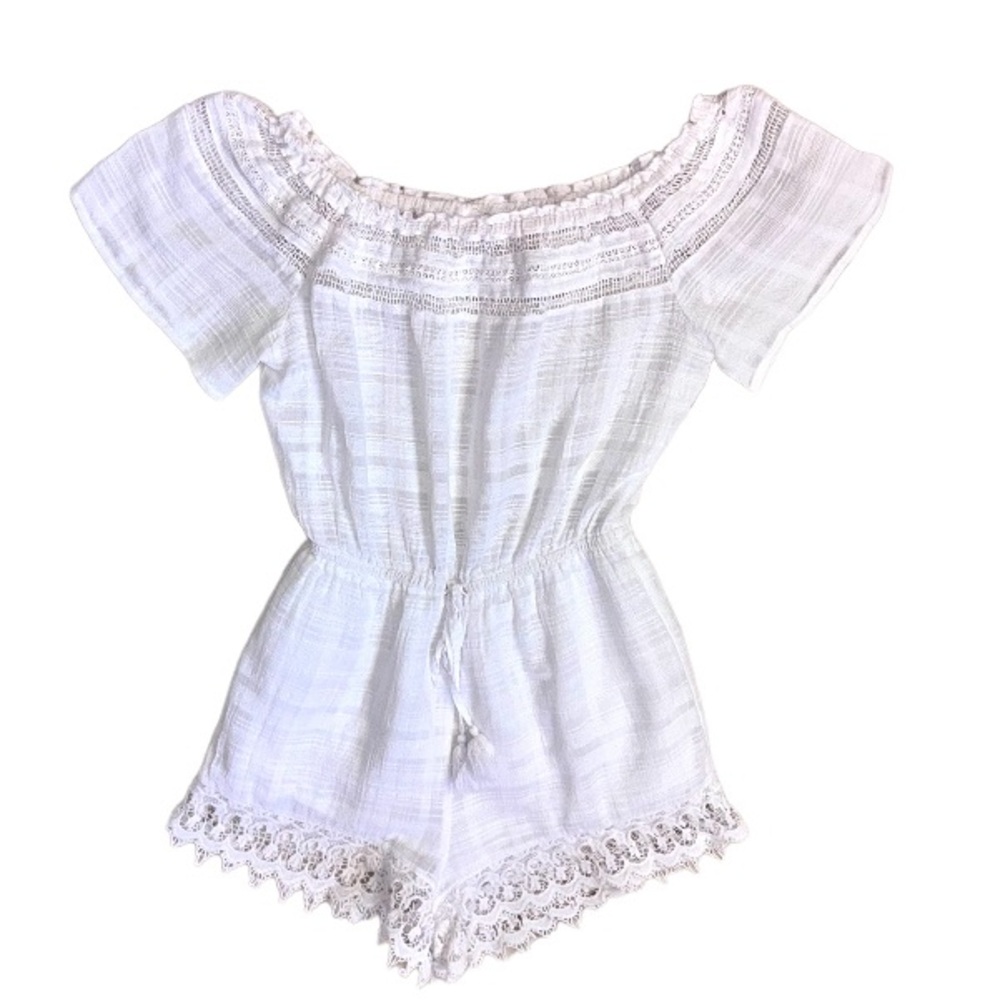 BB DAKOTA  boutique white gauze off shoulder romper women’s size medium - Picture 6 of 17